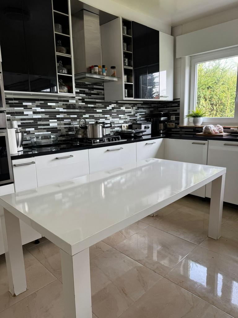 Table a manger ikea, Huis en Inrichting, Tafels | Eettafels, Ophalen, Gebruikt, 50 tot 100 cm, Vijf personen of meer