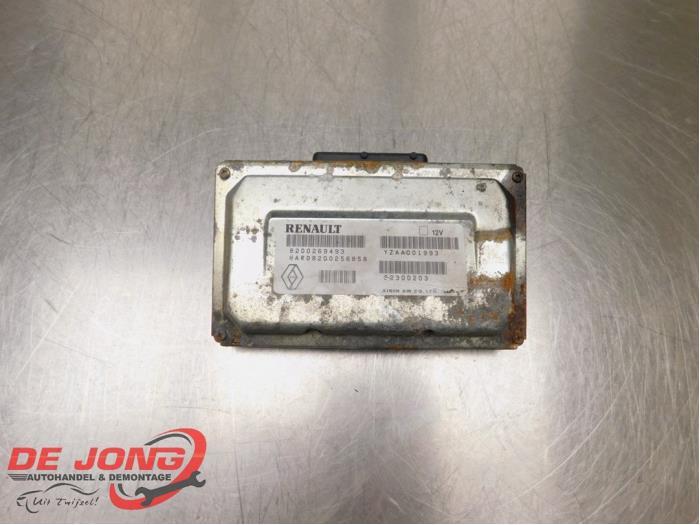 Ordinateur réservoir automatique d'un Renault Espace, Renault, -, 3 mois de garantie, Utilisé