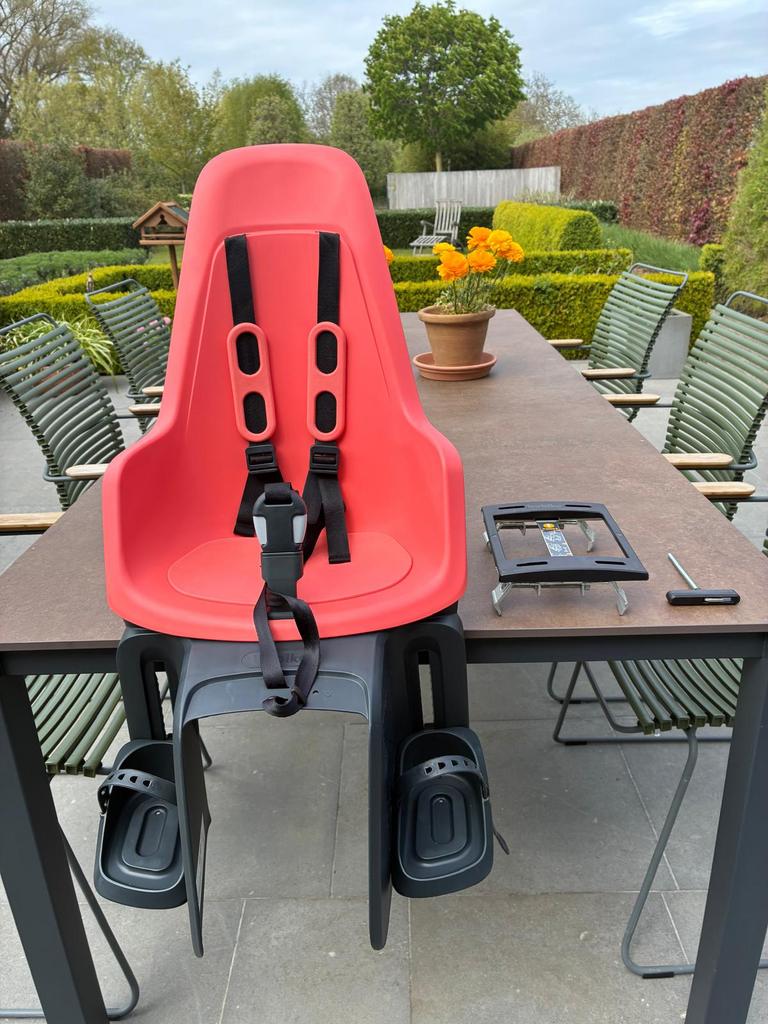 Fietsstoeltje Bobike One Maxi incl framebevestiging - nieuw!, Repose-pieds, Enlèvement, Siège arrière, 15 à 25 kg