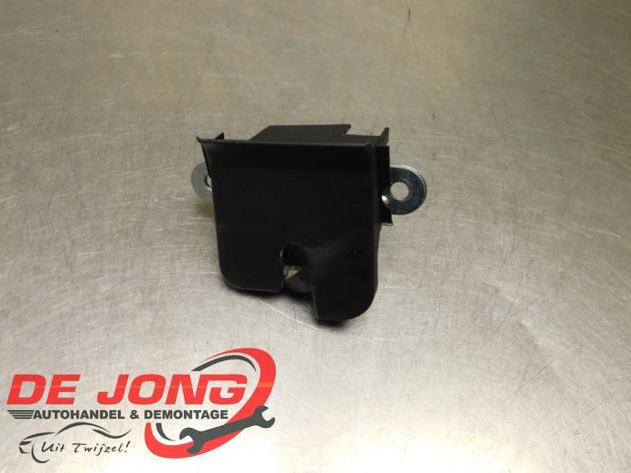 Mécanique de verrouillage hayon d'un Skoda Yeti, Autos : Pièces & Accessoires, -, 3 mois de garantie, Utilisé, Skoda