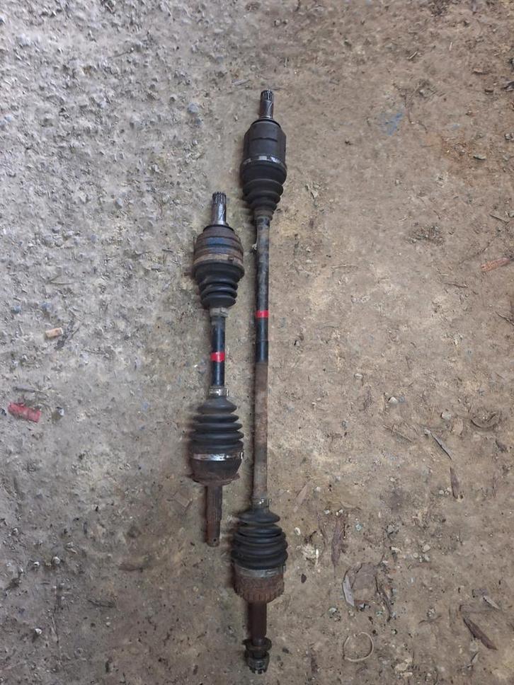 Paire de cardan opel corsa A, Autos : Pièces & Accessoires, Commande, Opel, Enlèvement