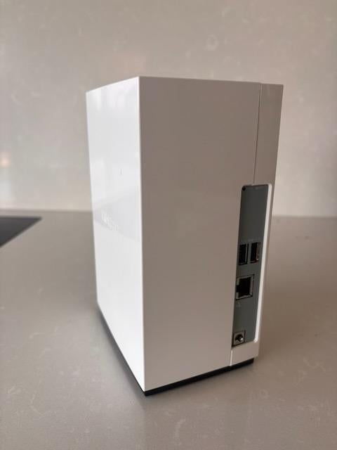 NAS QNAP TS-228A, Informatique & Logiciels, NAS, Enlèvement, Comme neuf