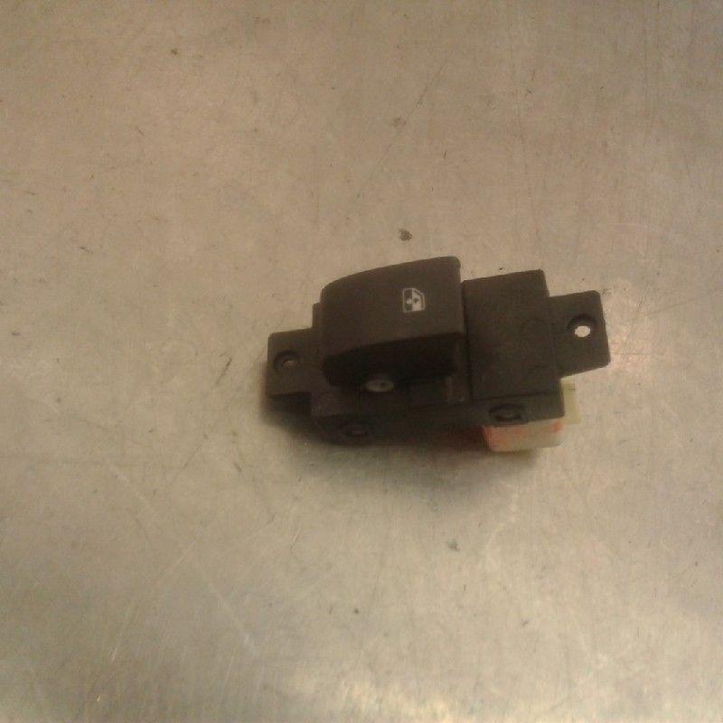 RAAMSCHAKELAAR Daewoo / Chevrolet Captiva (C100), Gebruikt, Daewoo