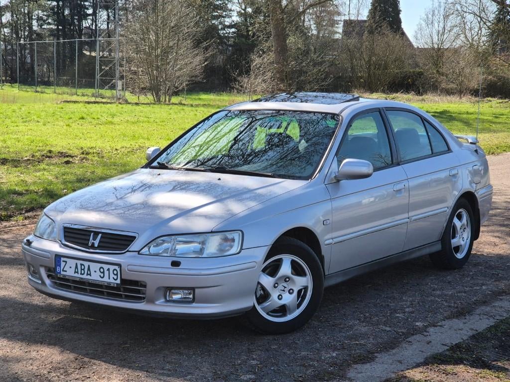 Honda Accord 2.0i AUTOMAAT Leder/Trekhaak/Digi.Airco/Opendak, Auto's, 4 deurs, Zwart, 108 kW, Leder