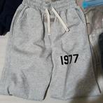 Trainings pak essentias zwart en grijs, Kleding | Heren, Sportkleding, Ophalen, Zwart