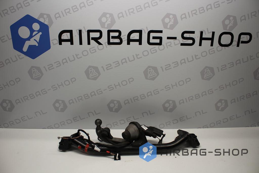 Mercedes CLA W118 shooting brake Trekhaak Elektr A1183100700, -, -, -