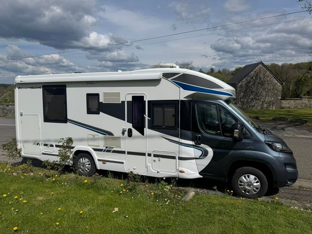 Camping-car CHAUSSON 728EB Welcom, Caravanes & Camping, Jusqu'à 4, Fiat, Boîte manuelle, Intégral