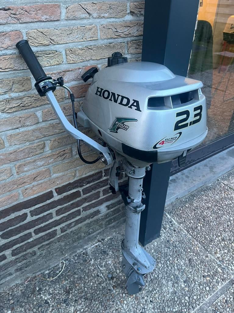 Honda BF2.3 4 takt buitenboordmotor, Watersport en Boten, Ophalen, Gebruikt, Minder dan 5 pk, Viertaktmotor