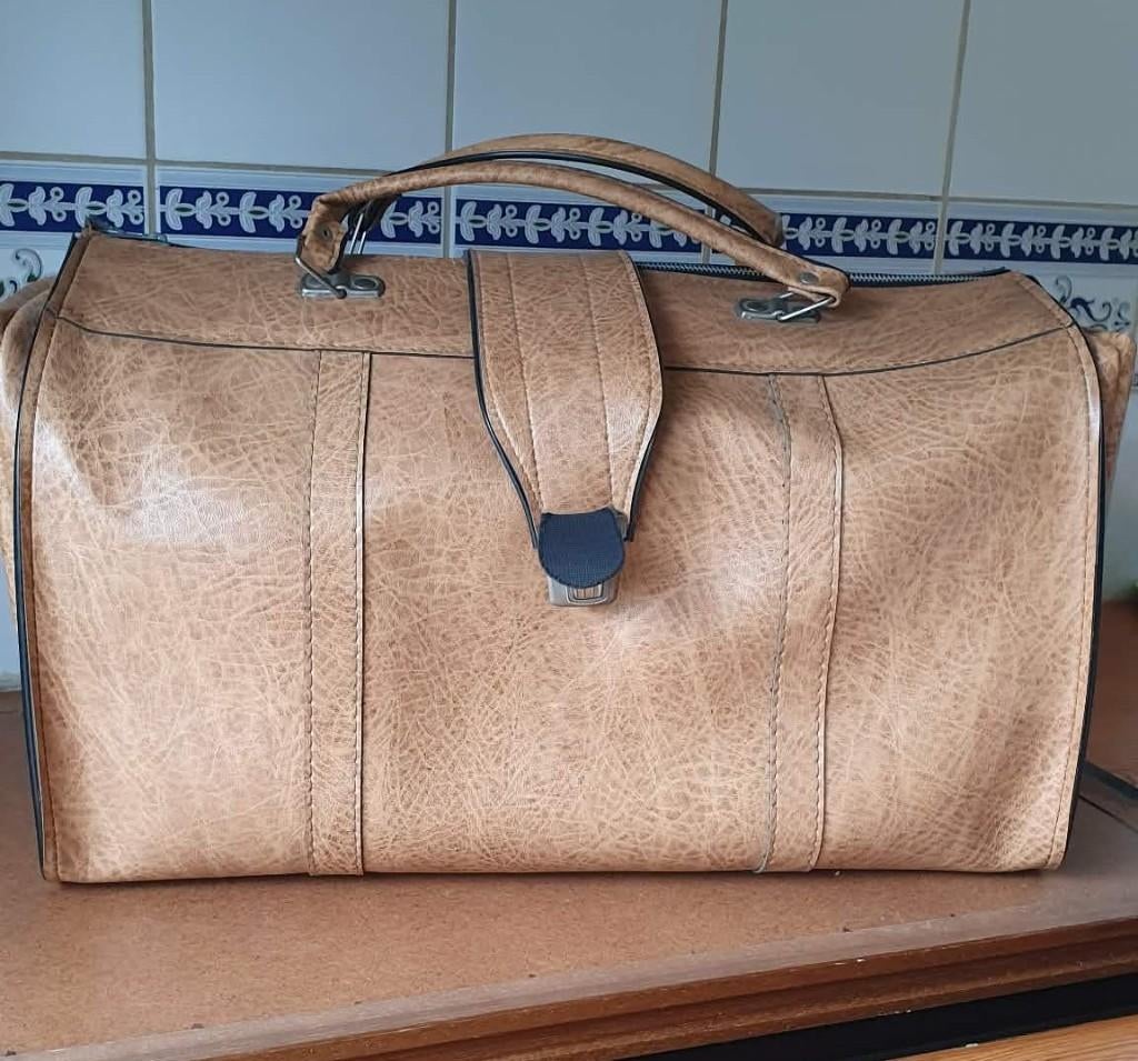 VINTAGE RIGID SKAI REISTAS "Jaren '70", Handtassen en Accessoires, Koffers, Ophalen, 50 tot 60 cm, Leer, Zo goed als nieuw