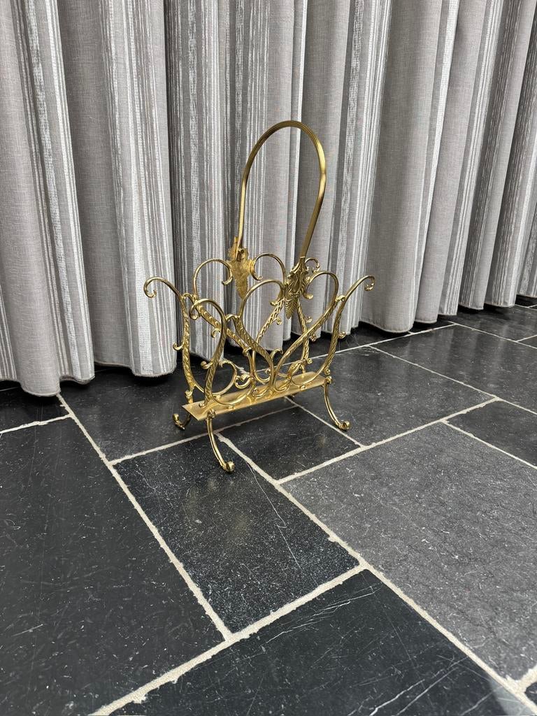 Kranten/ tijdschriften opslag, Huis en Inrichting, Ophalen, Zo goed als nieuw