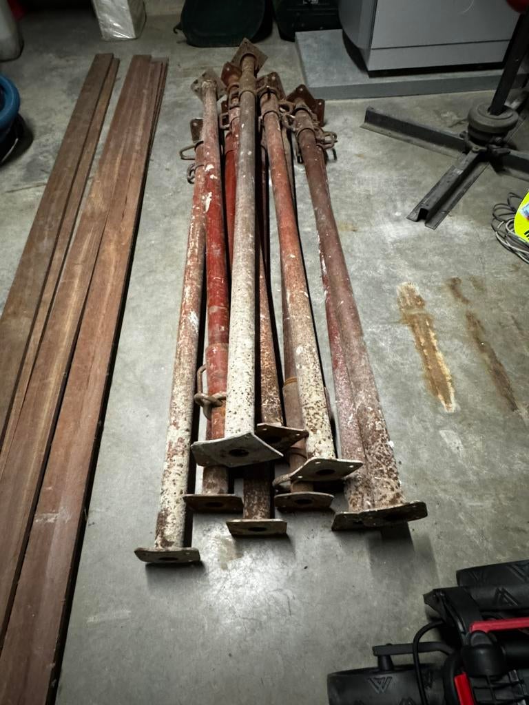 Schoren - bouw, Doe-het-zelf en Bouw, Steigers, Ophalen, Gebruikt