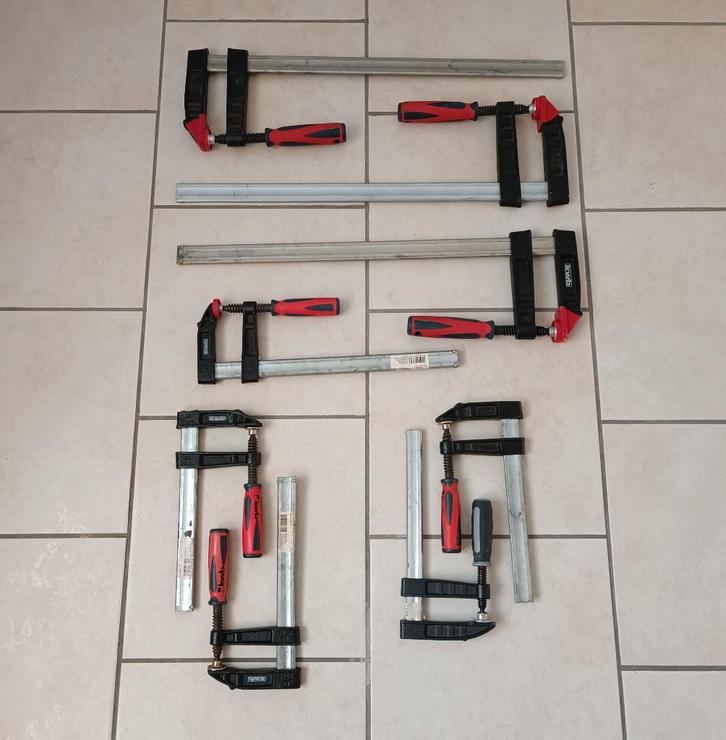 Lot de 8 serre-joints, Bricolage & Construction, Outillage | Outillage à main, Utilisé, Enlèvement