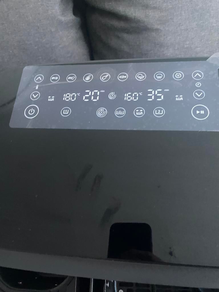 Te kooop 2 maand oude airfryer 3 keer gebruikr, TV, Hi-fi & Vidéo, Projecteurs vidéo, Enlèvement, Comme neuf