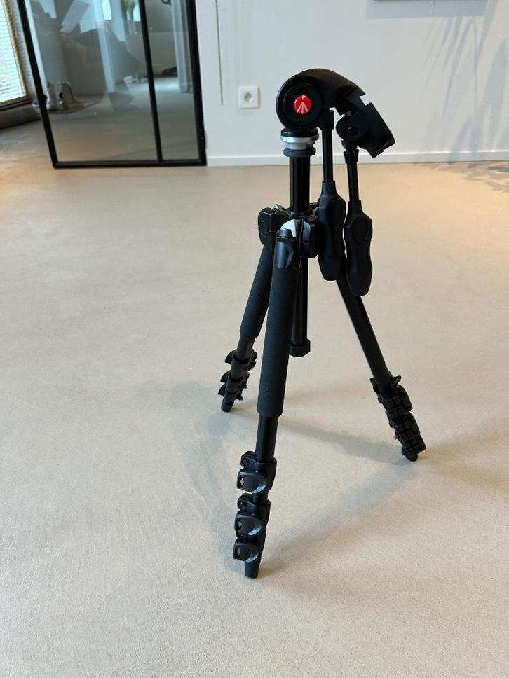 Statief Manfrotto 293 - nooit gebruikt, Audio, Tv en Foto, Fotografie | Statieven en Balhoofden, Nieuw, Driepoot, 150 tot 175 cm