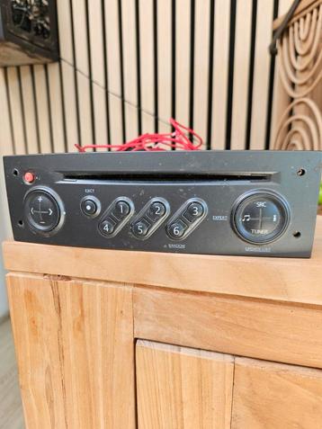 Autoradio Renault Scenic 2 beschikbaar voor biedingen