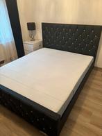 Nouveau lit avec matelas, 160 cm, Comme neuf, Deux personnes, Noir