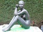 statue une femme nue assise 2 mains ensembles en bronze pat, Jardin & Terrasse, Statues de jardin, Autres types, Autres matériaux