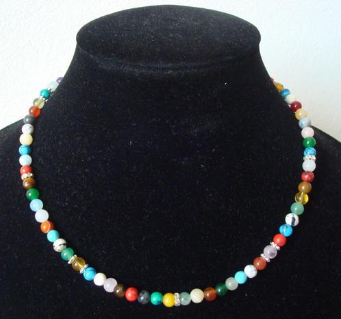 Collier en perles semi-précieuses mélangées de 6 mm., Bijoux, Sacs & Beauté, Colliers, Neuf, Pierre ou Minéral, Autres couleurs