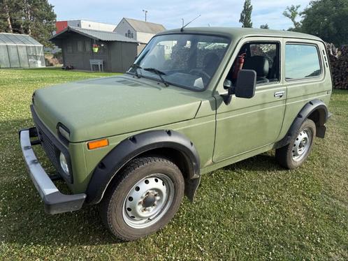 Lada Niva avec demande d'immatriculation, Auto's, Lada, Particulier, Niva, Benzine, SUV of Terreinwagen, 3 deurs, Handgeschakeld