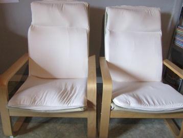 2 fauteuils beschikbaar voor biedingen