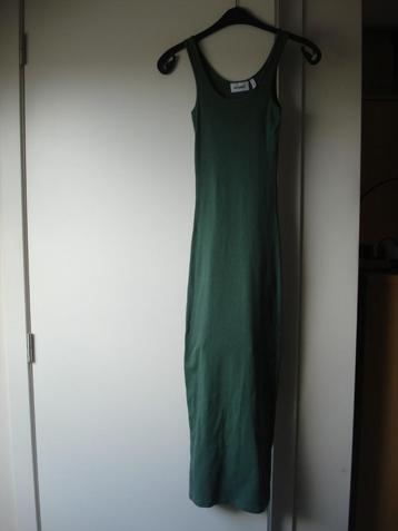 *VAL* Weekday lang kleed, dames/meisjes. mt XS beschikbaar voor biedingen