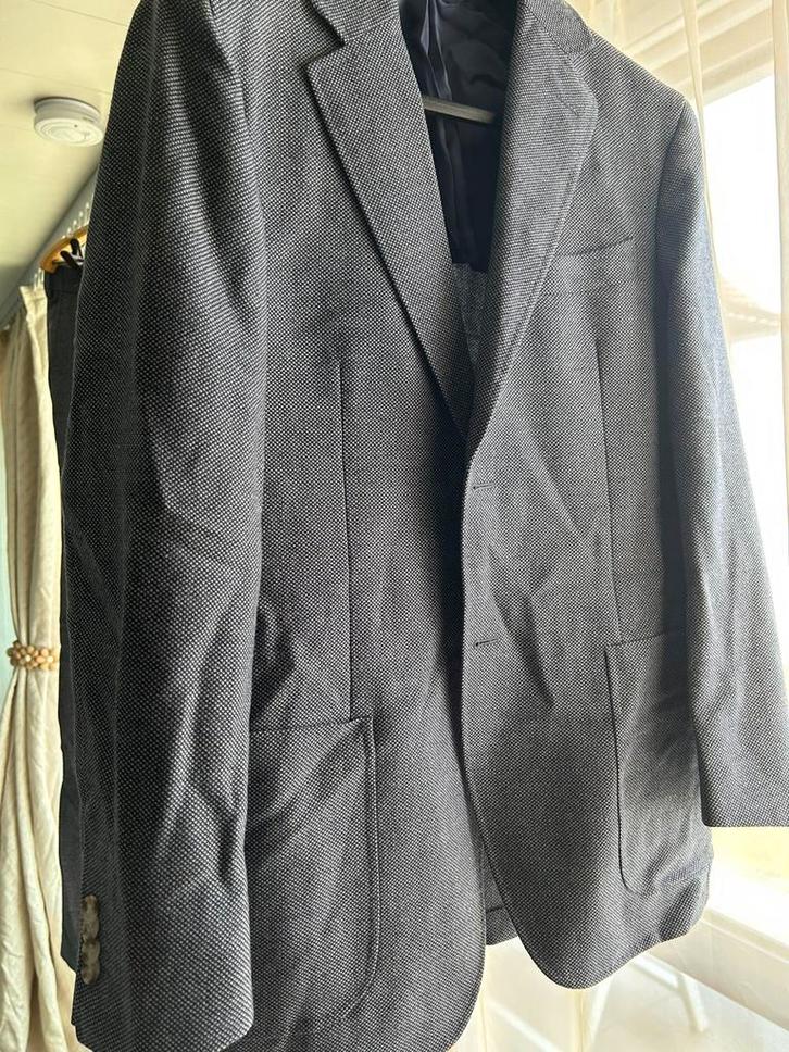 Kostuums en broeken, Kleding | Heren, Kostuums en vesten, Zo goed als nieuw, Maat 48/50 (M), Grijs, Ophalen