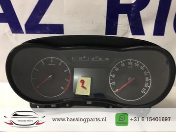 Opel Corsa E  instrumentpaneel Dashboard teller VPHG5F