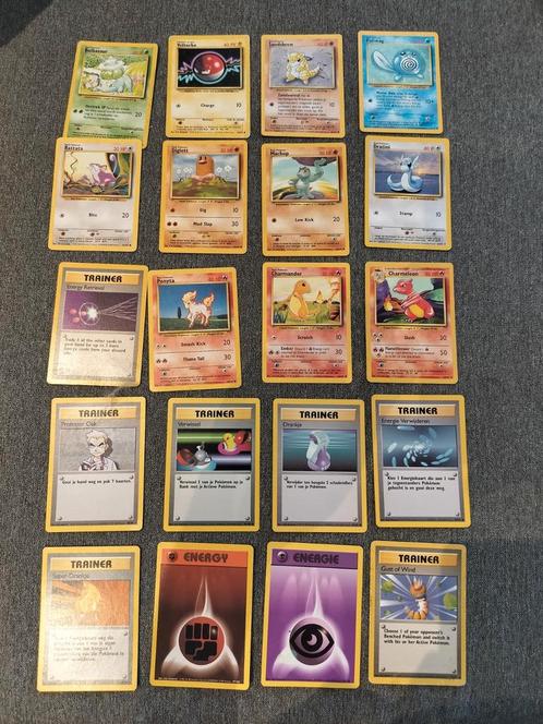 Lotje Base Set Pokémon kaarten, Hobby en Vrije tijd, Verzamelkaartspellen | Pokémon, Zo goed als nieuw, Ophalen of Verzenden