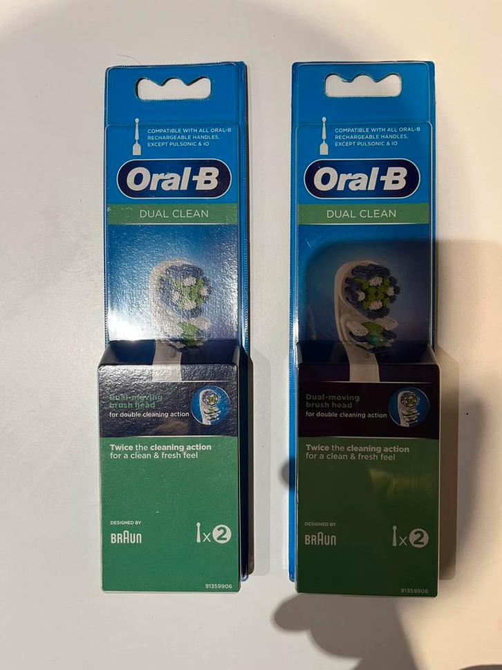 4x Oral-B Dual Clean brush head, Handtassen en Accessoires, Uiterlijk | Mondverzorging, Nieuw, Opzetborstel, Ophalen of Verzenden