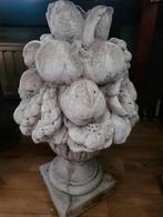 Betonnen beeld fruit, Ophalen, Gebruikt