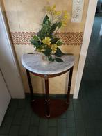 Decoratief tafeltje, Enlèvement