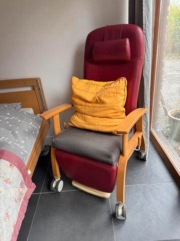 Relax Haelvoet, rustzetel op wielen beschikbaar voor biedingen