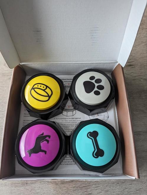 Dogbuttons, Animaux & Accessoires, Jouets pour chiens, Comme neuf, Jouets intelligents, Enlèvement ou Envoi