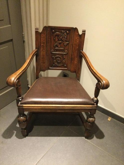 Antieke eiken stoel te restaureren met armleuning, Antiek en Kunst, Antiek | Meubels | Stoelen en Sofa's, Ophalen of Verzenden