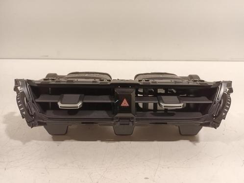 DASHBOARD LUCHTROOSTER MIDDEN Toyota (5567002830), Auto-onderdelen, Dashboard en Schakelaars, Toyota, Gebruikt