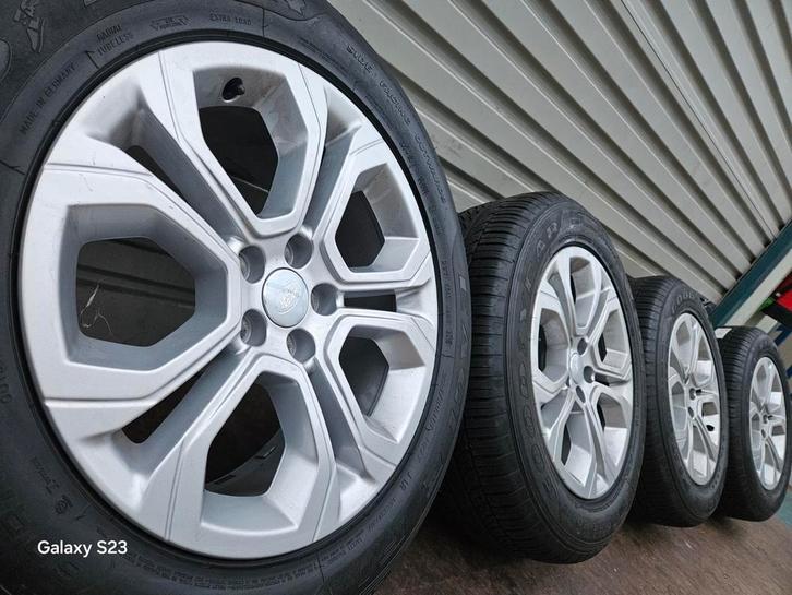 18 inch Range Rover  Discovery Evoque  velgen banden Nieuw, Auto-onderdelen, Besturing, Land Rover, Nieuw, Ophalen of Verzenden