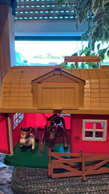 Speelboerderij beschikbaar voor biedingen