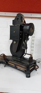 Baby Pathé 2 stuks en 1 toverlantaarn, Ophalen