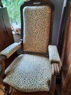 Fauteuil Voltaire (modern gestoffeerd), Ophalen