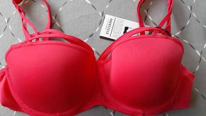 Verleidelijke T-shirt bh Marlies Dekkers fuchsia 70C/85C, Kleding | Dames, Ondergoed en Lingerie, BH, Roze, Ophalen of Verzenden