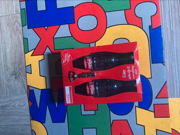 Coca cola Boîte 2 mini Bouteilles + ouvre bouteille + verres
