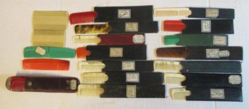 anciens peignes à cheveux de poche plastique celluloïd 1920, Antiquités & Art, Curiosités & Brocante, Envoi