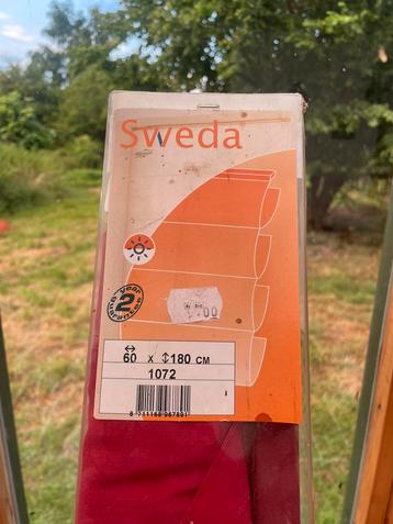 Rolgordijn nieuw beschikbaar voor biedingen