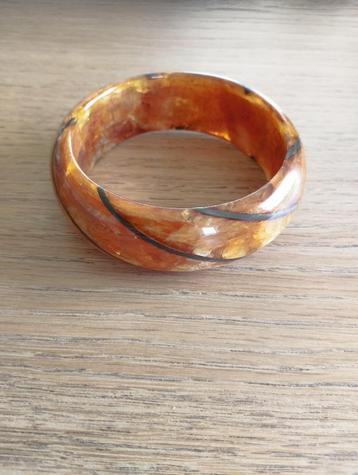 Mooie trendy armband beschikbaar voor biedingen
