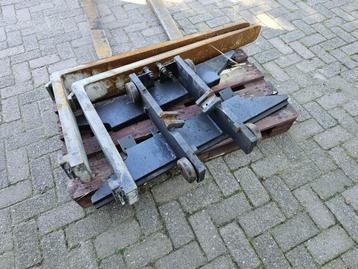 3.5 tons vorkenbord met vorken  beschikbaar voor biedingen