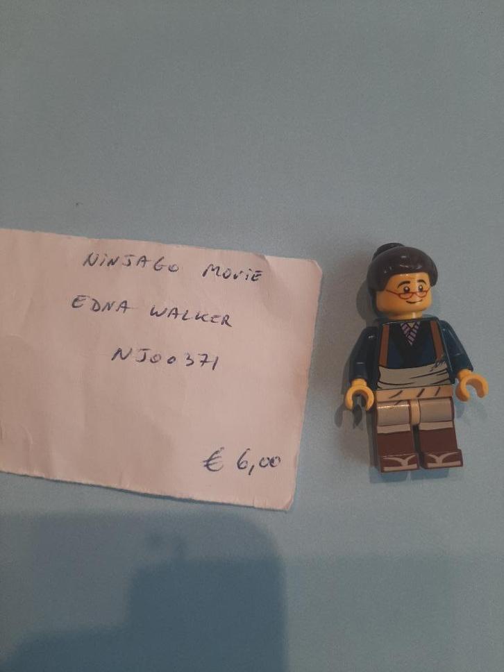 Lego Ninjago Minifiguurtje NJO0371 Edna Walker, Kinderen en Baby's, Speelgoed | Duplo en Lego, Zo goed als nieuw, Lego, Complete set