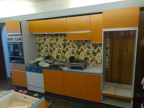 ingerichte keuken jaar 1980, Huis en Inrichting, Keuken | Complete keukens, Zo goed als nieuw, Overige typen, Overige kleuren