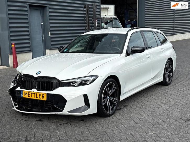 BMW 3-serie 318d, M-Pakket, harman kardon, camera, Auto diversen, Ongevalwagen, BMW, Automaat, Diesel, Break, Wit