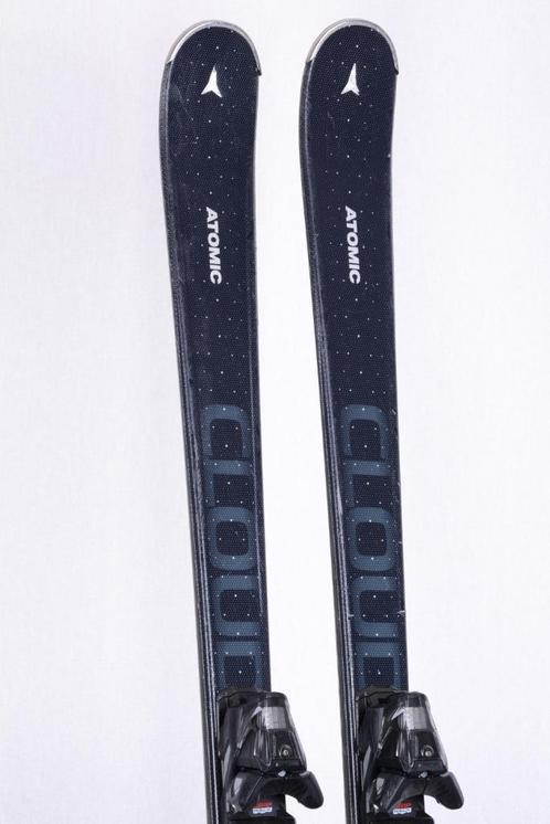 Skis 149 cm pour femmes ATOMIC CLOUD BLACK HEAVEN 2021, grip, Sports & Fitness, Ski & Ski de fond, Utilisé, Skis, Atomic, Carving