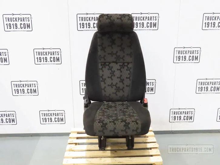 Scania 2126189 Bijrijdersstoel Scania, Autos : Pièces & Accessoires, Pièces camion, Scania, Intérieur et Revêtement, Utilisé, Enlèvement